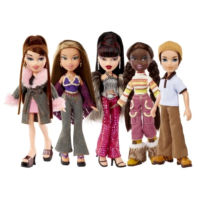 Bratz Original Fashion Doll Dana Series 3 W/ Outfits & Poster 5 Bratz Original Fashion Doll Dana Series 3 W/ Outfits & Poster - Image 3