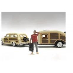 "Campers" Figure 4 For 1/18 Scale Models By American Diorama