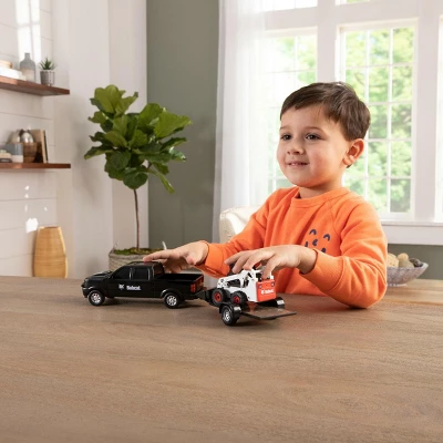 ERTL 1/32 Bobcat S450 Skid Loader With Pickup And Trailer, 47393 6 ERTL 1/32 Bobcat S450 Skid Loader With Pickup And Trailer, 47393 - Image 4